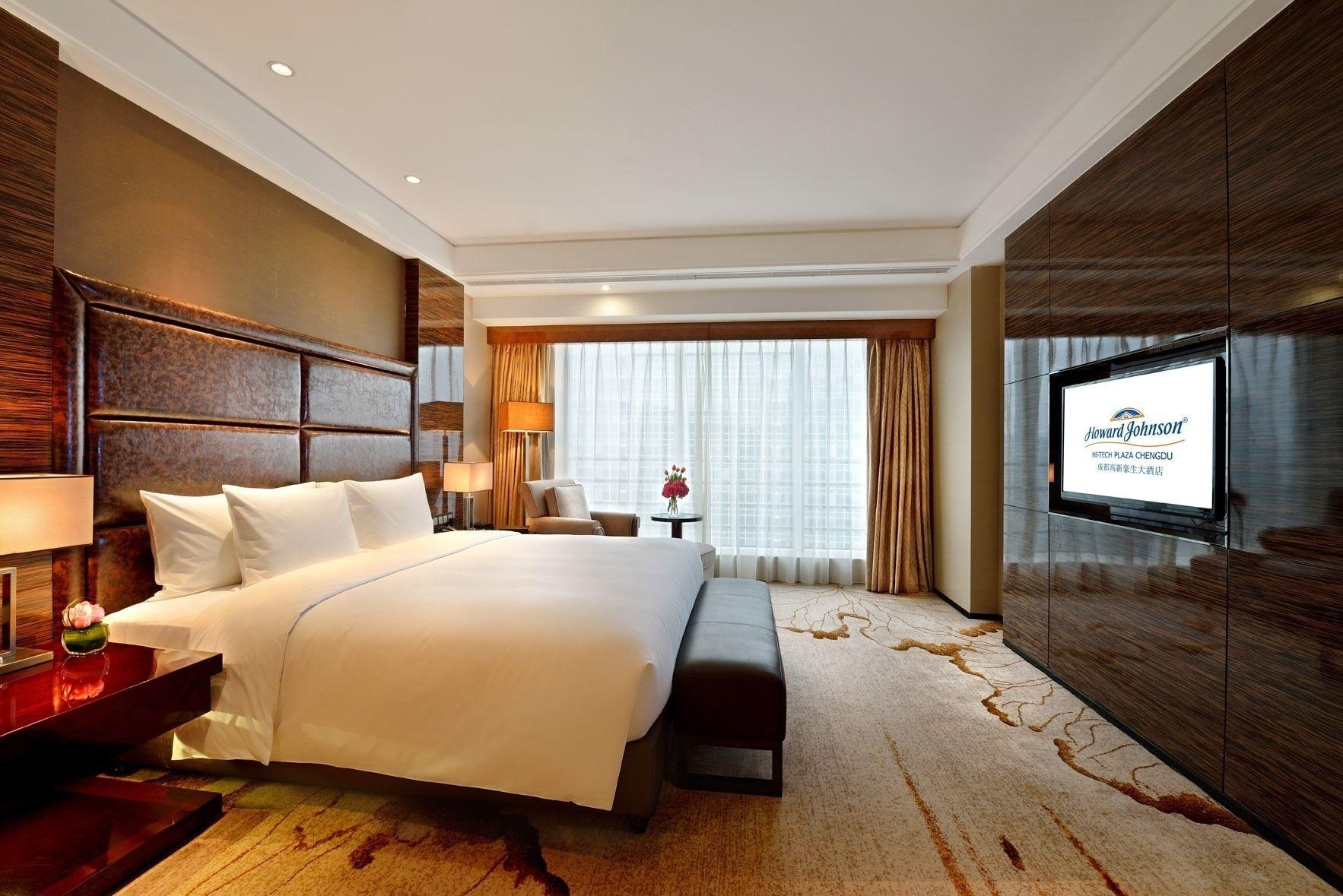 โฮวาร์ดจอร์นสันไฮเทคพลาซ่าเฉิงตู Hotel ภายนอก รูปภาพ