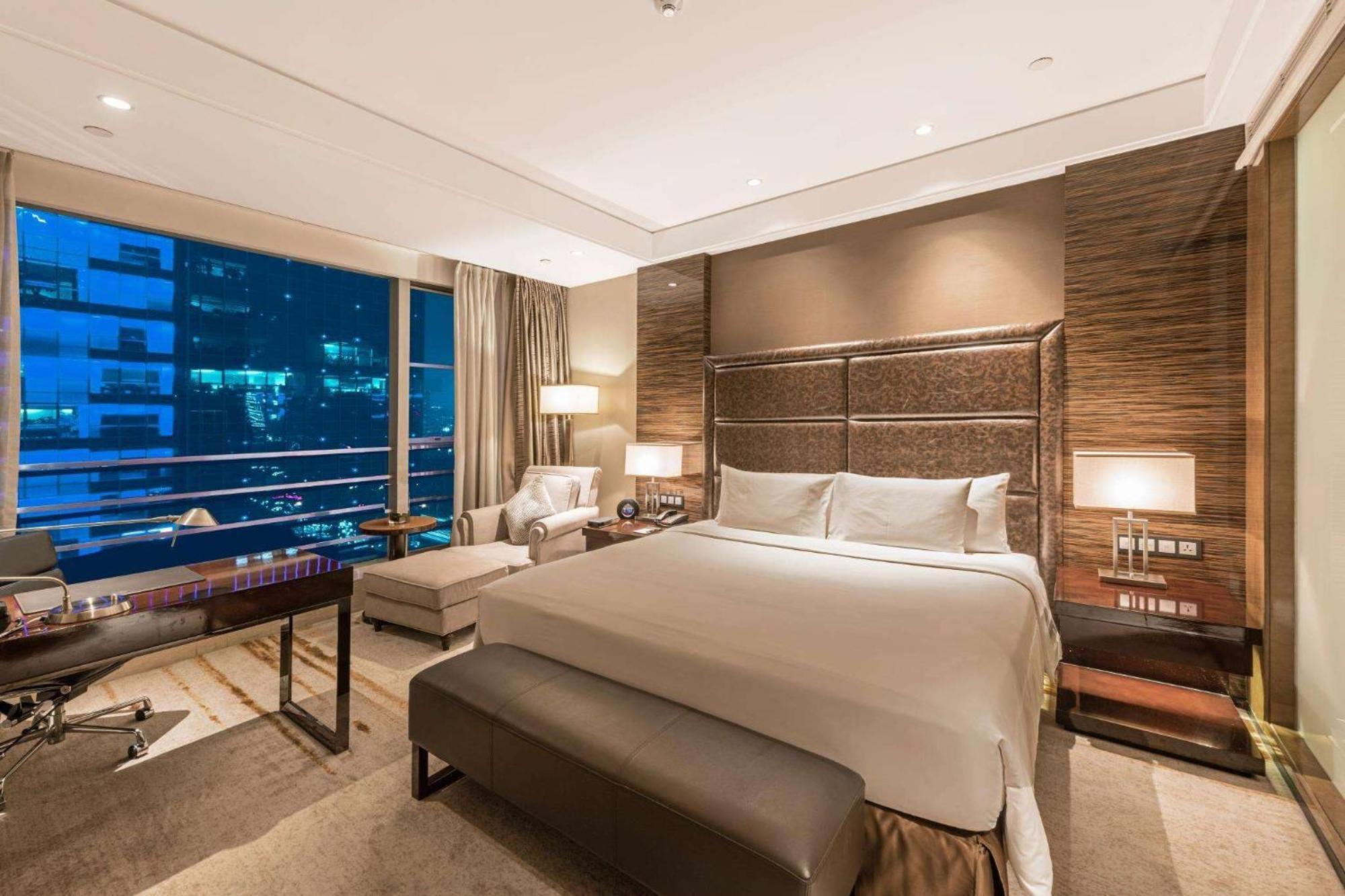 โฮวาร์ดจอร์นสันไฮเทคพลาซ่าเฉิงตู Hotel ภายนอก รูปภาพ